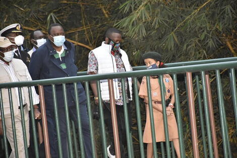 President Uhuru Kenyatta and Nairobi Governor Mike Mbuvi Sonko during the official launch of the Michuki park on Friday, August 14.