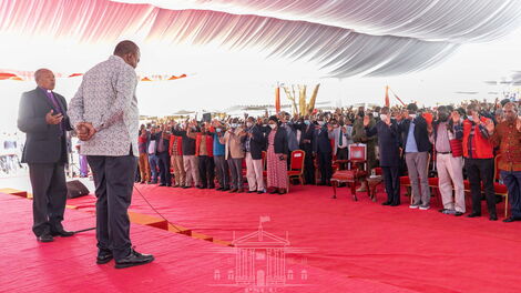 President Uhuru Kenyatta bows for prayers at Sagana State Lodge on Wednesday, February 23, 2022