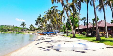 Takawiri Island