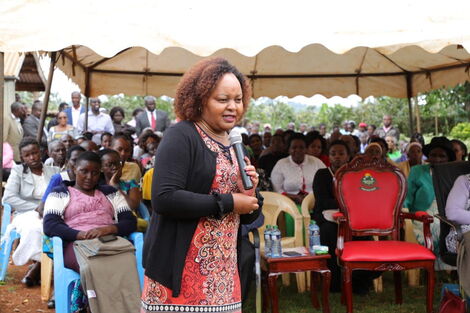 Kirinyaga Governor Anne Waiguru addresses mourners during the burial of Jane Wanjiku Mburati at Kambarare Village, Gichugu constituency on Tuesday, March 10, 2020.