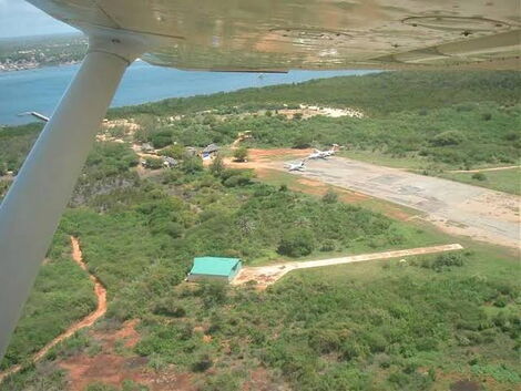 Manda Airport