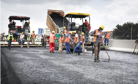Constructors working on the Nairobi Expressway