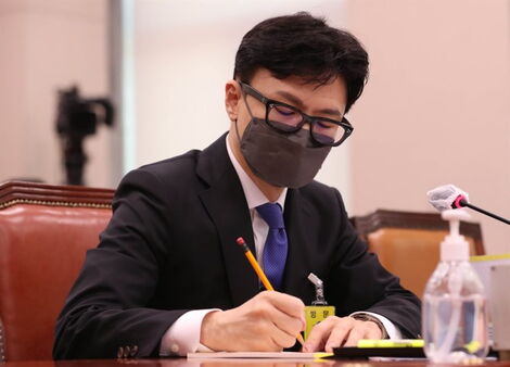 File photo of justice Minister nominee, Han Dong-hoon during the past parliament session