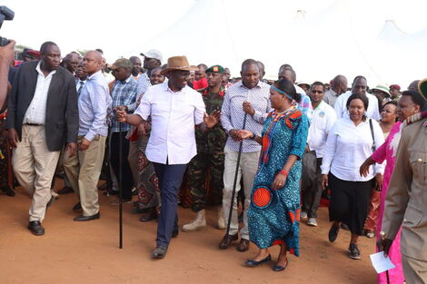 Naisula Lesuuda and President Ruto during food delivery at Samburu North