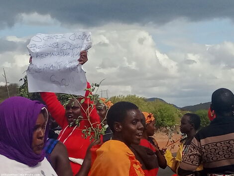 Masimba area residents demonstrate along Mombasa Road on Thursday, June 2, 2022
