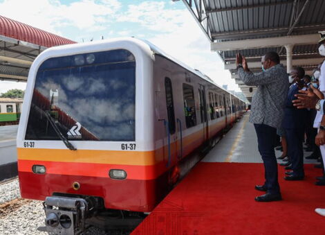 President Uhuru Kenyatta flagging off the first train at Nairobi Central Station on November 10, 2020.