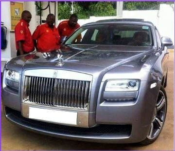 A Rolls Royce Phantom spotted in Kenya in 2020