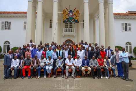 Uhuru Meets Nairobi MCAs at the State House