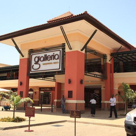 An image showing the entrance to Galleria Mall.