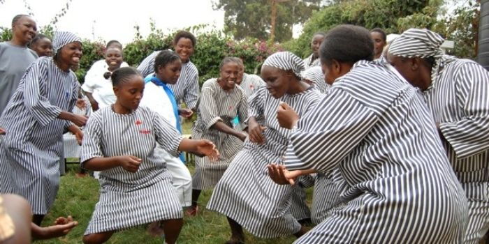 Fun Activities Prisoners Do in Jail