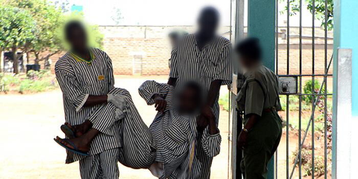 a_sick_inmate_is_taken_to_the_kamiti_maximum_prison_hospital_0.jpg